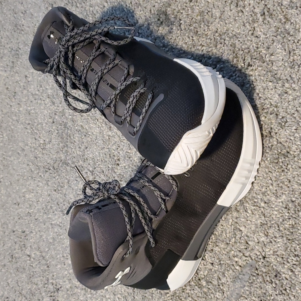 UA basketball shoes